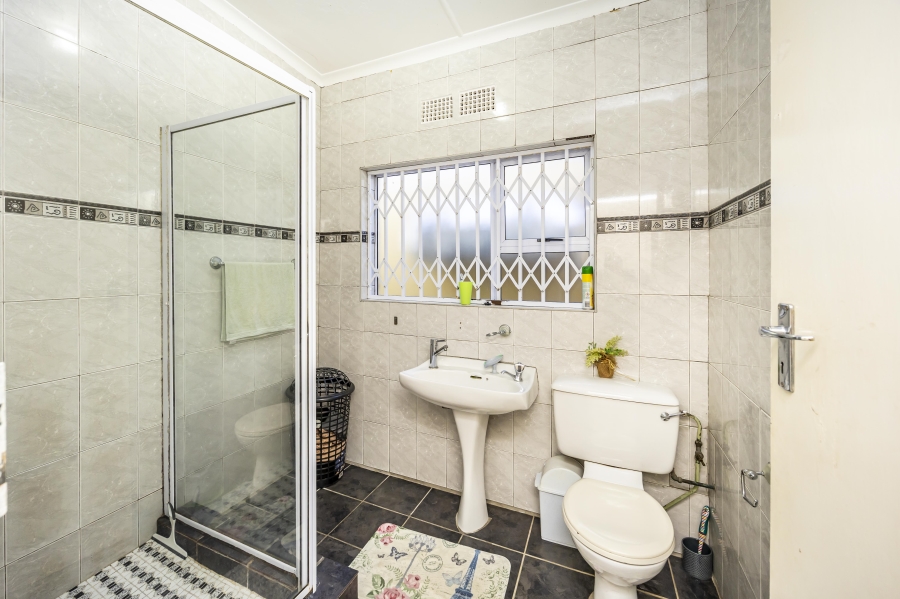 4 Bedroom Property for Sale in Kaffrarian Heights Eastern Cape